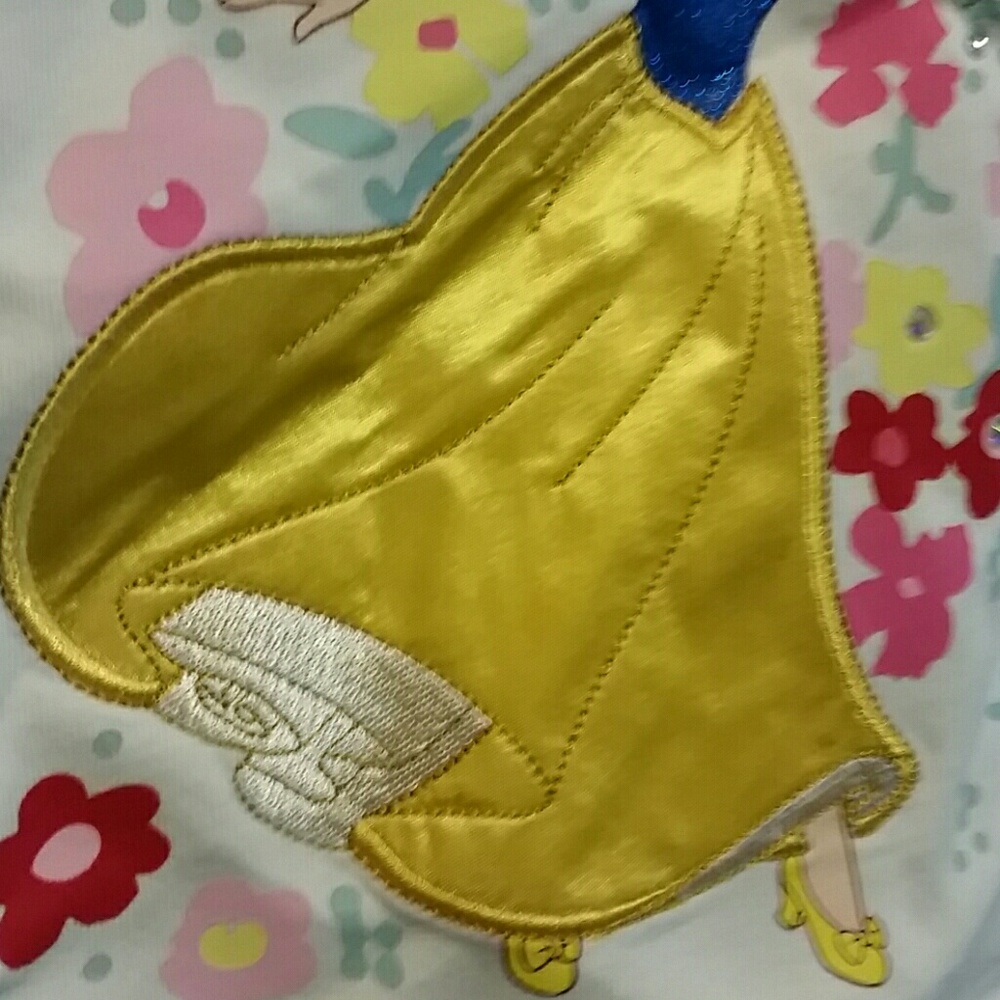 Disney Snow White embroidered shirt - Picture 5 of 8